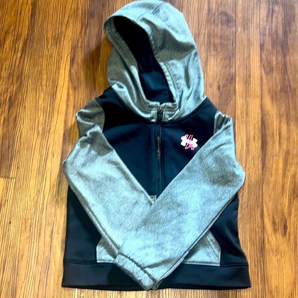 Under Armour light sweater